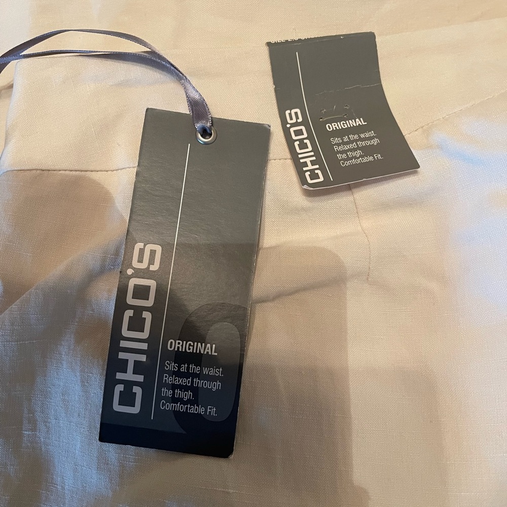 Chico's ivory color silky ease pants